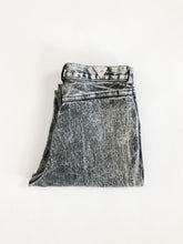 Load image into Gallery viewer, Vintage 80s Traffic Grey Acid Wash Stretchy High Rise Skinny Jeans Waist 26/27”
