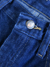 Load image into Gallery viewer, Vintage 90s Rustler Dark Wash High Rise Jeans Waist 30”
