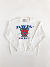 Load image into Gallery viewer, Vintage 90s Davis’ Tavern Essex England Crewneck Sweater
