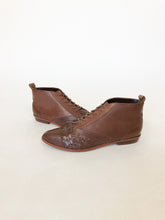 Load image into Gallery viewer, Vintage 90s Brown Woven Leather Lace Up Booties Size 6.5
