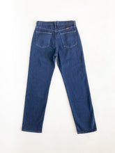 Load image into Gallery viewer, Vintage 90s Rustler Dark Wash High Rise Jeans Waist 30”
