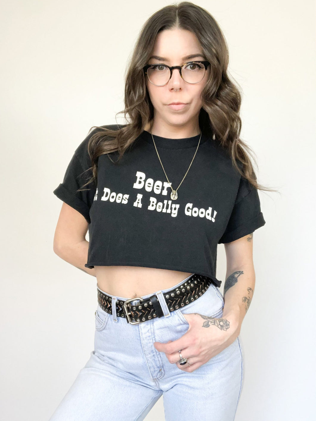 Vintage ‘Beer, It Does A Belly Good!’ Cropped Tee Size M