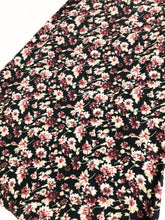 Load image into Gallery viewer, Vintage 90s Smart Set Floral Maxi Skirt Waist 26”
